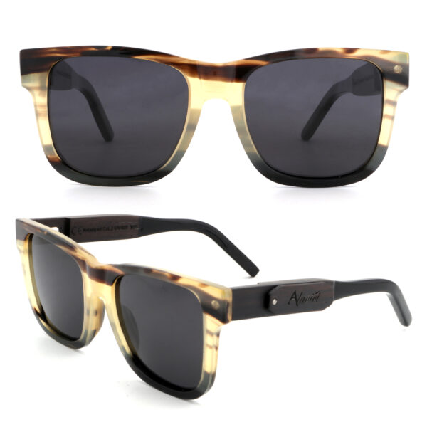 Black with Little Gold Shade - Smokables